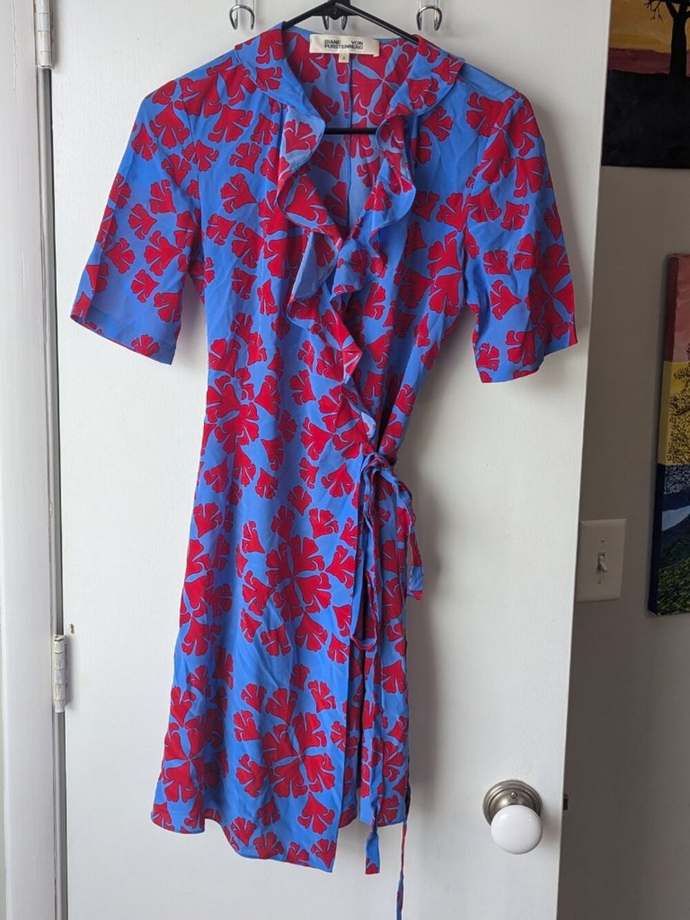 Diane Von Furstenberg Silk Wrap Dress Size 2
